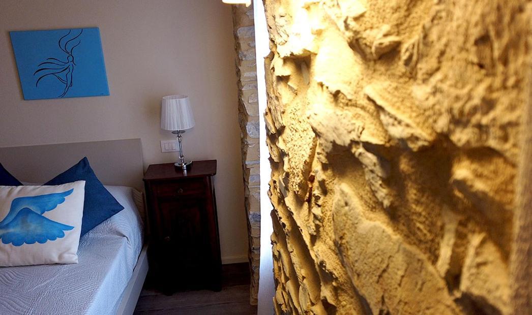 Cabane Bed And Breakfast การ์เลนดา ภายนอก รูปภาพ